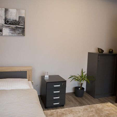 松博特海伊Kikelet Apartman公寓 外观 照片